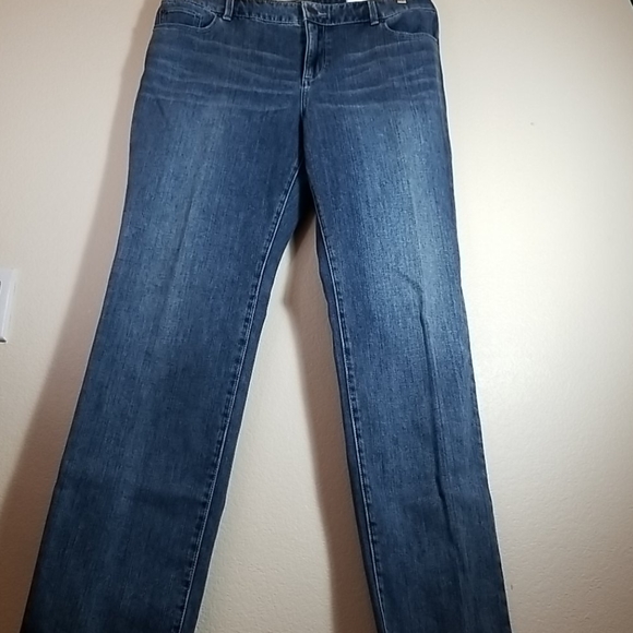 NWT Chico's Winged Pocket Platinum Jeans - Picture 14 of 15